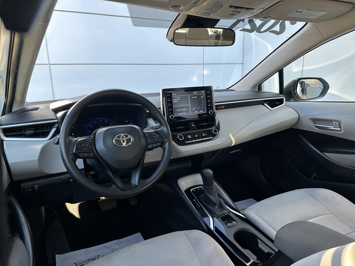 Pre-Owned 2021 Toyota Corolla Hybrid LE